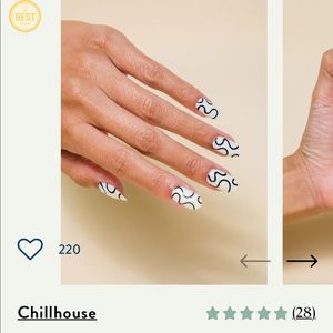 Chillhouse chill tips press-on manicure kit in wavy baby